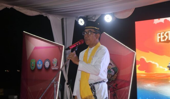 
					Festival Sekerat Nusantara ke-4 Resmi Dibuka, Angkat Kekayaan Budaya dan Pariwisata Pesisir Kutai Timur