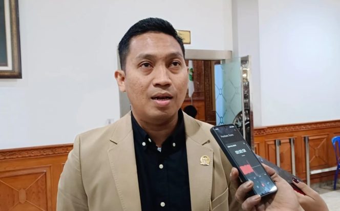 
					Fraksi Demokrat DPRD Kutim Desak Regulasi Keberpihakan untuk Pengusaha Lokal