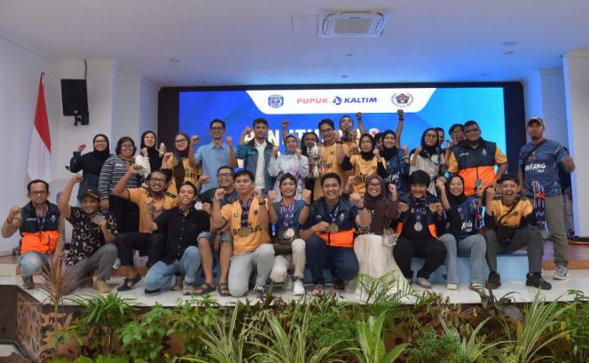 
					Kontingen PWI Bontang keluar sebagai juara umum dalam Porwada Kaltim 2025.