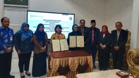 Penandatanganan Nota Kesepakatan Optimalisasi Program Jaminan Kesehatan Nasional (JKN) antara Pemkot Bontang dan BPJS Kesehatan Kantor Cabang Utama Samarinda di Rumah Jabatan Wali Kota, Jumat (28/11/2025).
