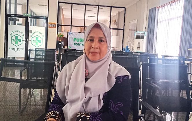 
					Kepala Tata Usaha Puskesmas Bontang Utara 2, Yulisda. (Foto: Mirah)