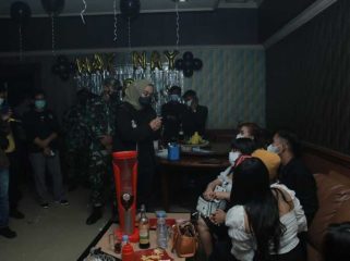 Ilustrasi tempat hiburan malam. 