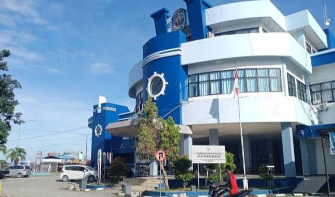 
					Gedung Pelabuhan Loktuan, Kota Bontang.  (Istimewa)