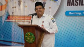 Staf Ahli Pemerintahan dan Hukum Kota Bontang, Anwar Sadat.