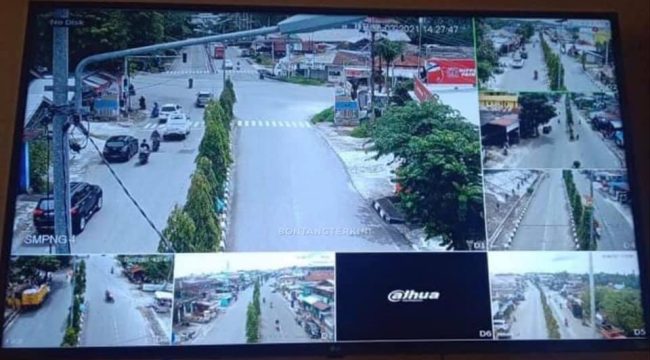 Salahsatu monitor dalam pantauan CCTV (Closed Circuit Television) di wilayah Kota Bontang. 