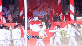 Upacara HUT ke-81 RI di di Stadion Bessai Berinta, Bontang.(Dok. Diskominfo Kota Bontang.)