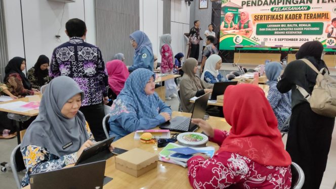 
					Suasana proses sertifikasi keterampilan kader posyandu Bontang di BPU Kecamatan Bontang Utara (Bambang/Jurnalpijar)