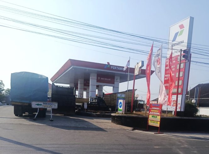 
					Salahsatu SPBU Pertamina di kawasan Tanjung Laut, Bontang. (Foto: Michael/jurnalpijar)