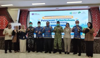 Pembukaan Forum Konsultasi Publik terkait penanggulangan TBC oleh Dinkes Bontang di Auditorium Taman Tiga Dimensi (Bambang/Jurnalpijar.com)
