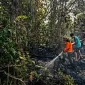 Tim gabungan melakukan pemadaman kebakaran sampah kering di tempat pembuangan sampah Desa Marah Haloq, Kecamatan Telen, Kabupaten Kutai Timur, Api berhasil dipadamkan sekitar pukul 17.00 WITA setelah membakar area sekitar 0,5 hektare.